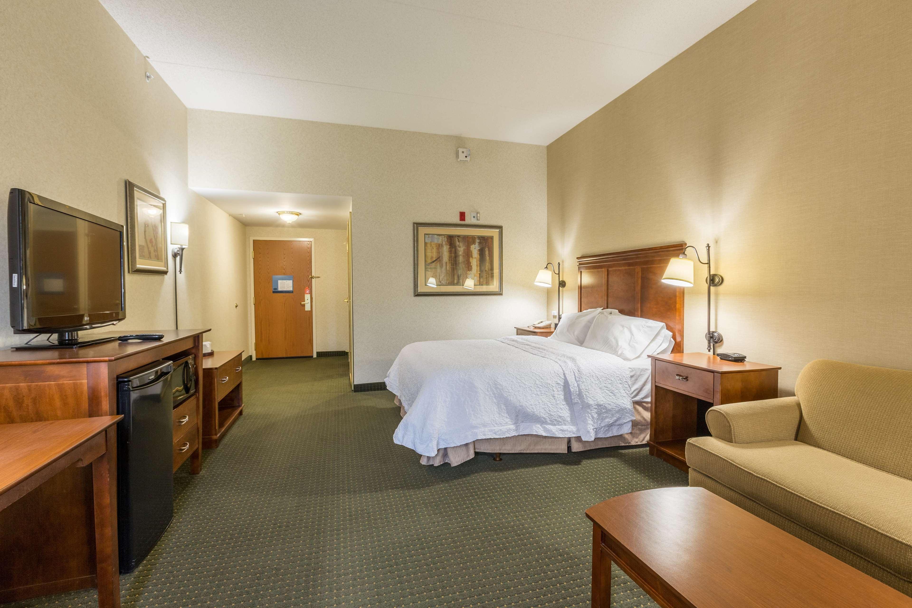 Hampton Inn Sidney Екстер'єр фото