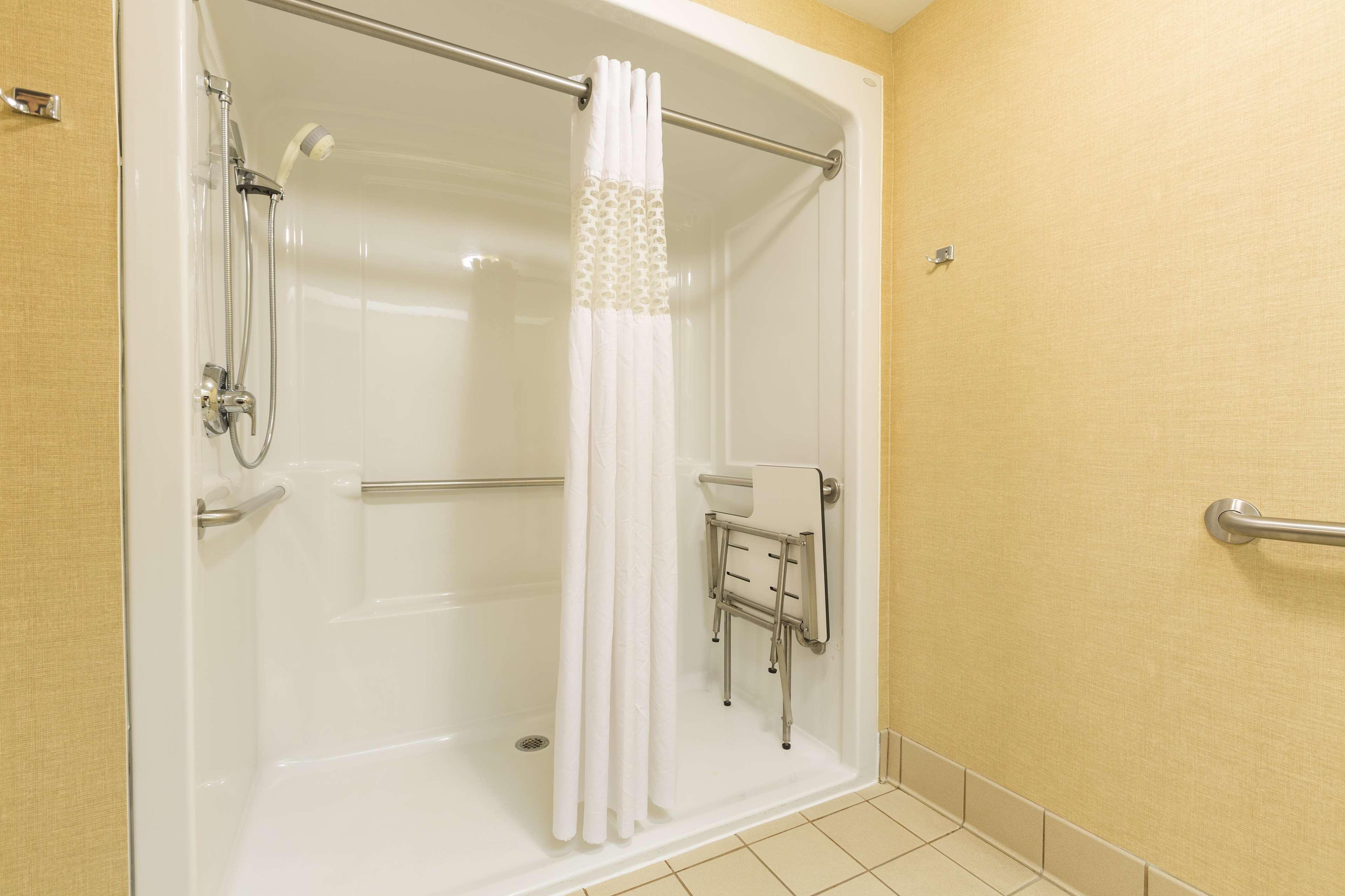 Hampton Inn Sidney Екстер'єр фото