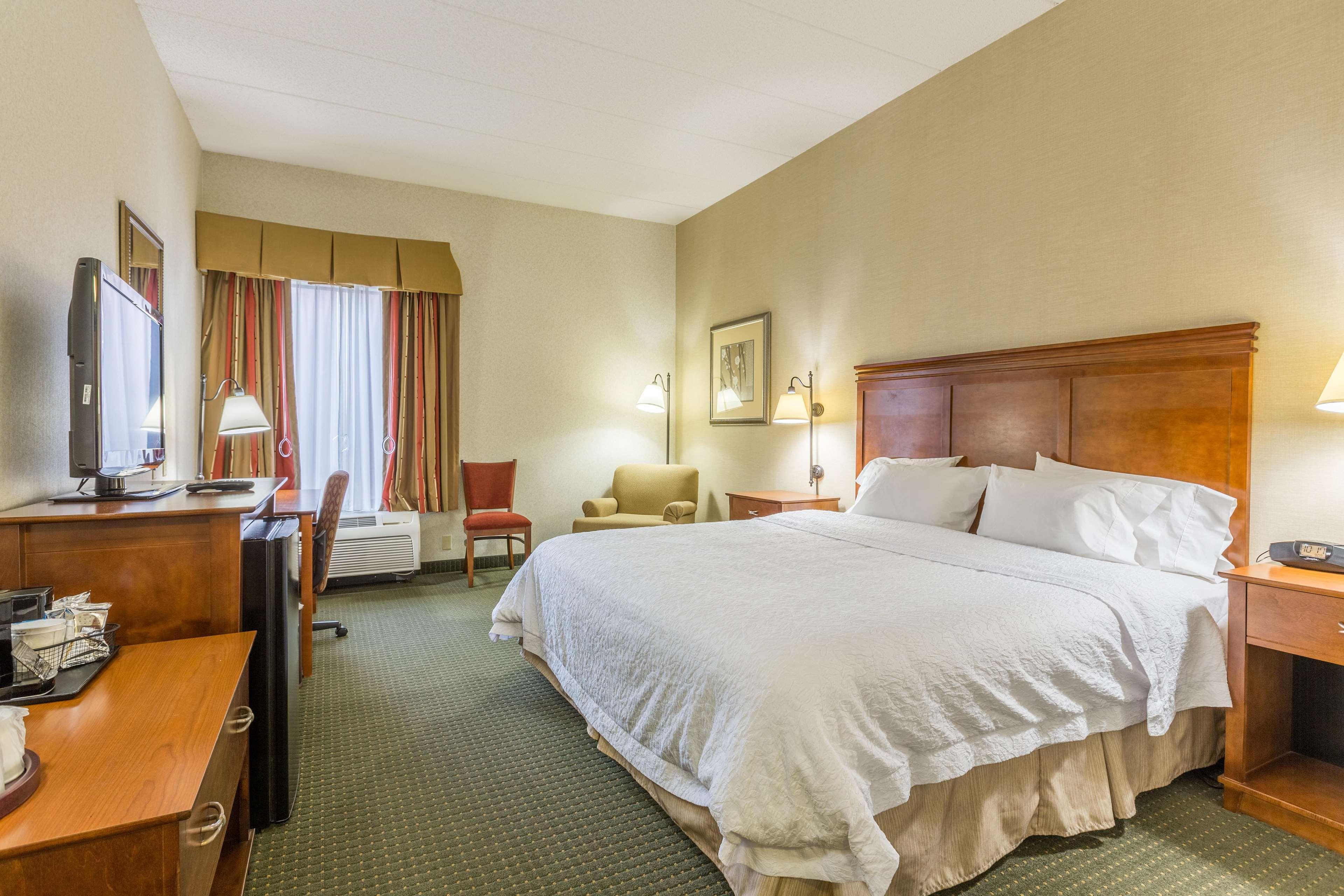 Hampton Inn Sidney Екстер'єр фото