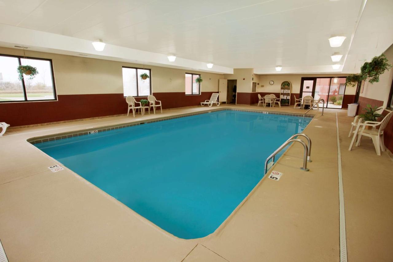 Hampton Inn Sidney Екстер'єр фото