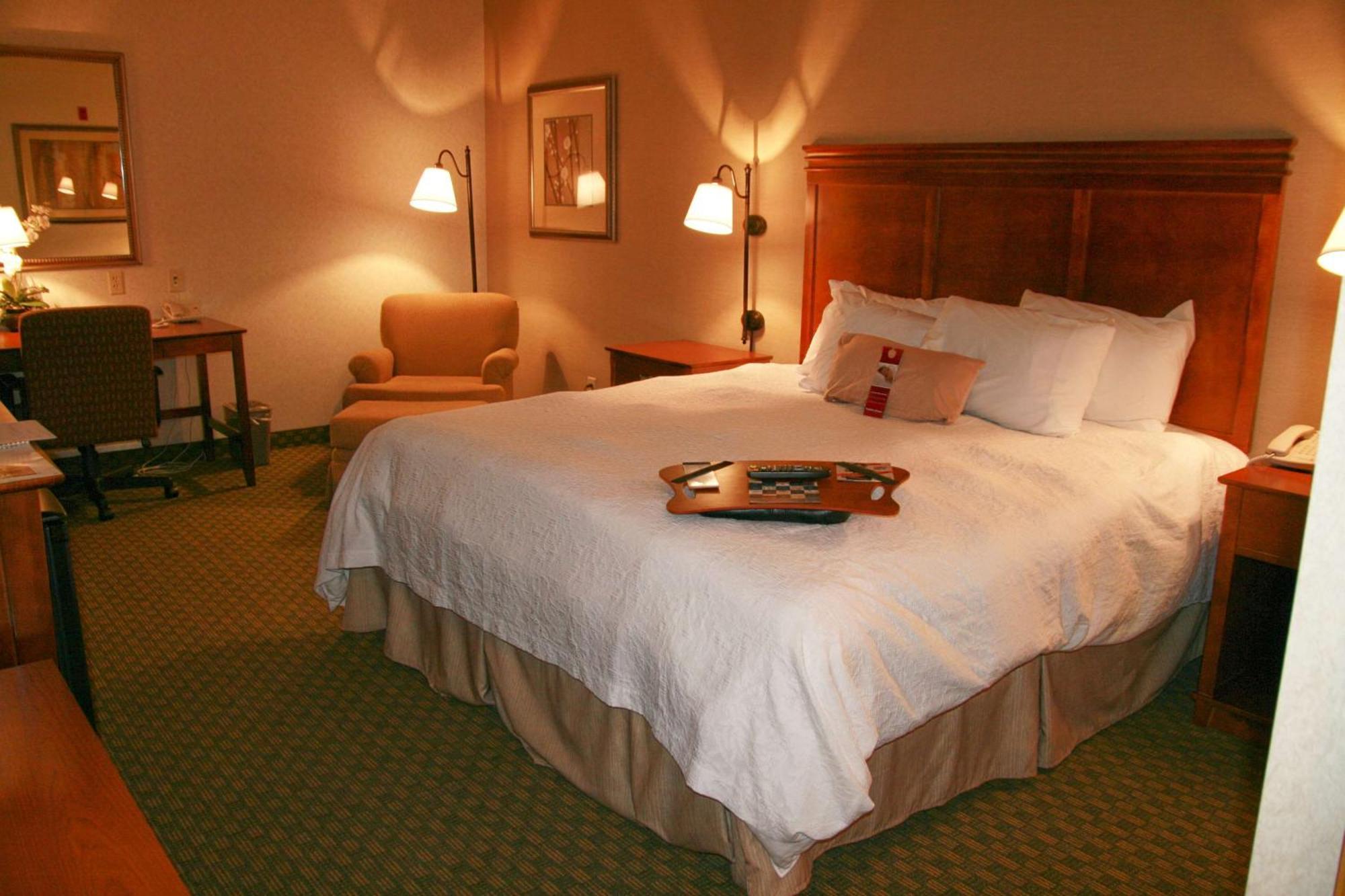 Hampton Inn Sidney Екстер'єр фото